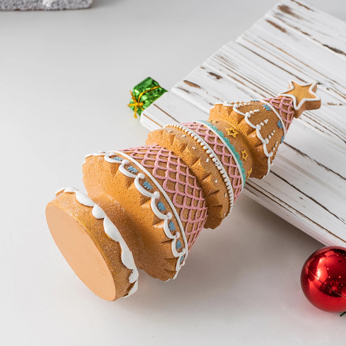 Desktop Gingerbread Christmas Tree